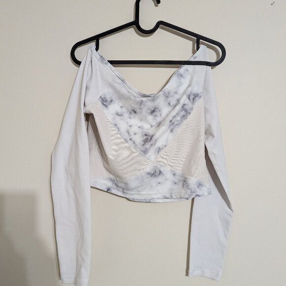 Buff Bunny Long Sleeve Crop Top - Picture 2 of 3